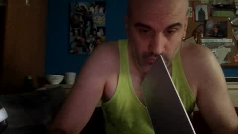 Snapshot of pollito1985 chatting on 4, 3, 2026 DIEGO O DIEGUITO online show from 4, 3, 2026