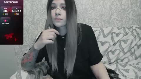 Polly online show from 16, 4, 2026