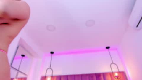 POLLY online show from 6, 4, 2026