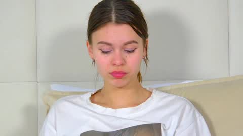 Snapshot of pollylanders chatting on 8, 12, 2024 Polly online show from 8, 12, 2024