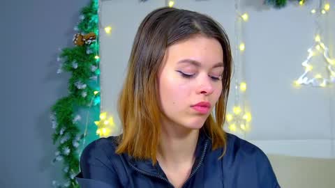 Snapshot of pollylanders chatting on 19, 12, 2024 Polly online show from 19, 12, 2024