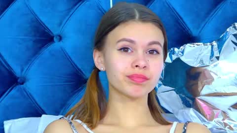 Snapshot of pollylanders chatting on 16, 2, 2025 Polly online show from 16, 2, 2025