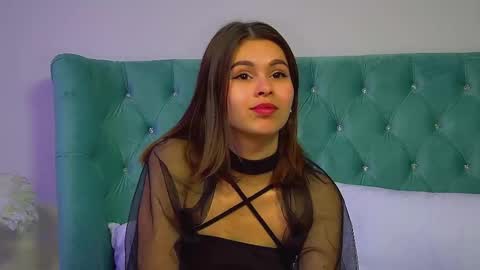 Snapshot of pollylanders chatting on 22, 9, 2025 Polly online show from 22, 9, 2025