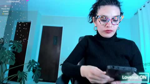 Snapshot of polybarnett chatting on 19, 5, 2026 paulina barnett online show from 19, 5, 2026