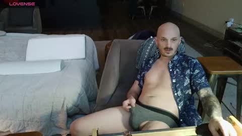 Snapshot of pompous_pirate chatting on 3, 3, 2026 Pompous Pirates online show from 3, 3, 2026