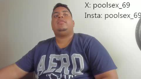 Snapshot of poolsexx_69 chatting on 14, 10, 2025 poolsexx_69 online show from 14, 10, 2025