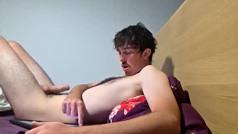 popboy2001 online show from 17, 4, 2026