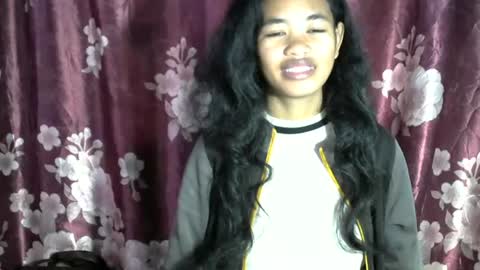 Snapshot of poppy_kelley chatting on 25, 6, 2026 Lilly online show from 25, 6, 2026