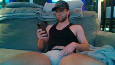 porcelain_tan online show from 28, 2, 2026