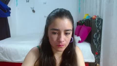 Snapshot of porcelainlux chatting on 5, 1, 2025 porcelainlux online show from 5, 1, 2025