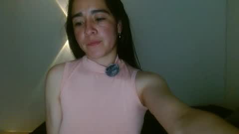 Snapshot of porcelainlux chatting on 21, 6, 2026 porcelainlux online show from 21, 6, 2026