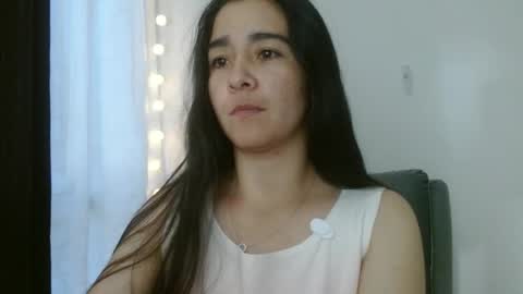 Snapshot of porcelainlux chatting on 12, 7, 2026 porcelainlux online show from 12, 7, 2026
