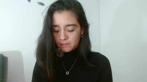 Snapshot of porcelainlux chatting on 5, 8, 2026 porcelainlux online show from 5, 8, 2026