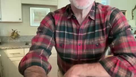 Snapshot of post01card chatting on 1, 1, 2025 Post online show from 1, 1, 2025