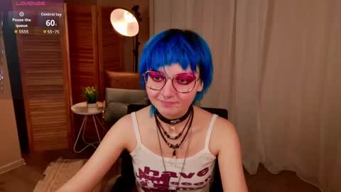 Snapshot of powderofgun chatting on 21, 5, 2026 powderofgun online show from 21, 5, 2026