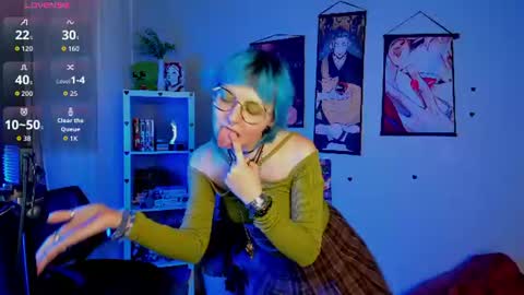 Snapshot of powderofgun chatting on 13, 6, 2026 powderofgun online show from 13, 6, 2026