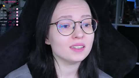 Snapshot of power_robynn chatting on 8, 11, 2025 Robyn online show from 8, 11, 2025