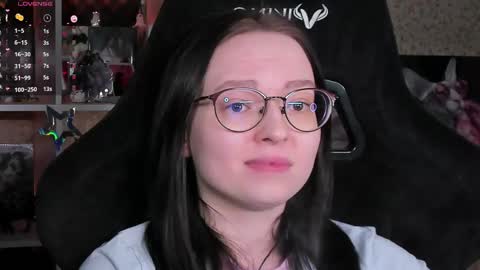 Snapshot of power_robynn chatting on 18, 4, 2026 Robyn online show from 18, 4, 2026