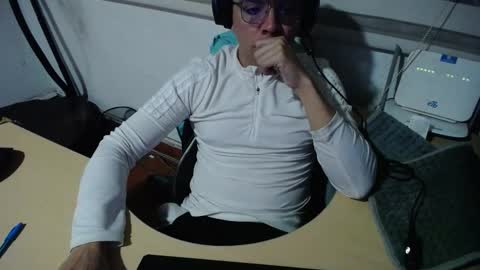 powerfulzeus2 online show from 30, 11, 2025