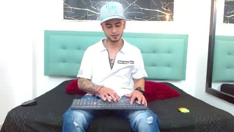 Snapshot of powerlustx chatting on 6, 5, 2026 online show from 6, 5, 2026