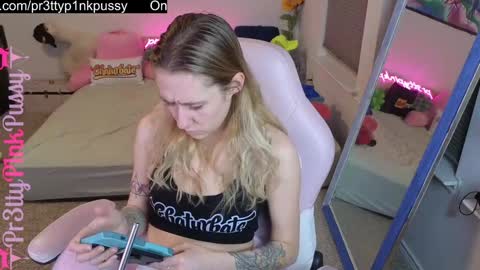 Snapshot of pr3ttyp1nkpussy chatting on 23, 1, 2025 Evangeline Eva Darling online show from 23, 1, 2025