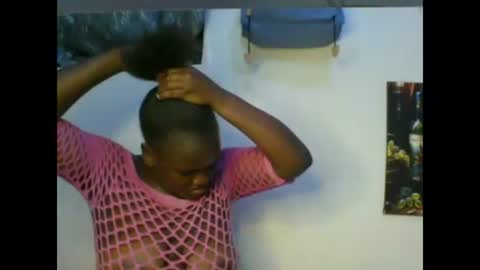 Snapshot of precious_diva chatting on 9, 1, 2025 precious_diva online show from 9, 1, 2025