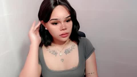 MAXXINE online show from 9, 1, 2025