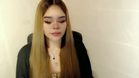 MAXXINE online show from 18, 3, 2026