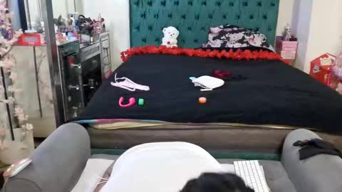 Yasmine pretty online show from 23, 2, 2026