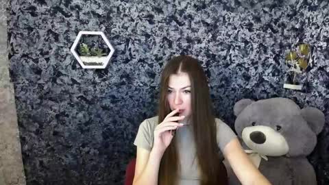 Snapshot of pretty_angell_ chatting on 27, 3, 2026 anna online show from 27, 3, 2026