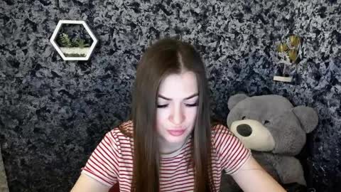 Snapshot of pretty_angell_ chatting on 10, 4, 2026 anna online show from 10, 4, 2026