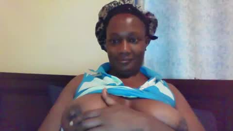 Snapshot of pretty_beib chatting on 30, 3, 2026 Karol online show from 30, 3, 2026