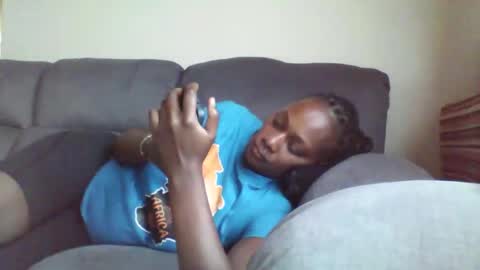 Snapshot of pretty_beib chatting on 1, 5, 2026 Karol online show from 1, 5, 2026