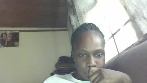 Snapshot of pretty_beib chatting on 11, 5, 2026 Karol online show from 11, 5, 2026