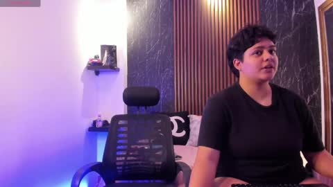 Snapshot of pretty_honey22 chatting on 28, 5, 2026 pretty_honey22 online show from 28, 5, 2026