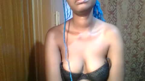 pretty_leilah online show from 13, 1, 2026