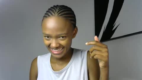 Snapshot of pretty_queennie chatting on 26, 4, 2026 Pretty doll online show from 26, 4, 2026