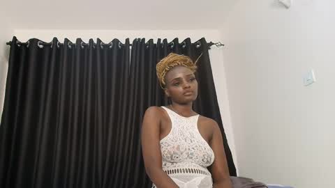 Snapshot of pretty_sexxxy chatting on 15, 5, 2026 pretty_sexxxy online show from 15, 5, 2026