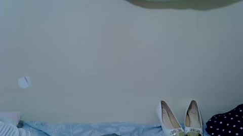 Snapshot of pretty_swirl chatting on 12, 7, 2026 Twirl online show from 12, 7, 2026
