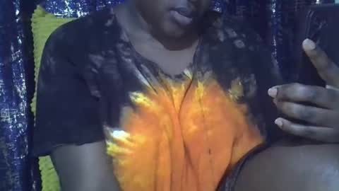 pretty_vall online show from 20, 10, 2025