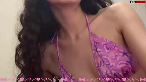 Snapshot of prettybabybrat chatting on 19, 10, 2025 Baby Brat online show from 19, 10, 2025