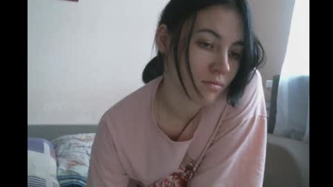 Bella online show from 3, 1, 2025