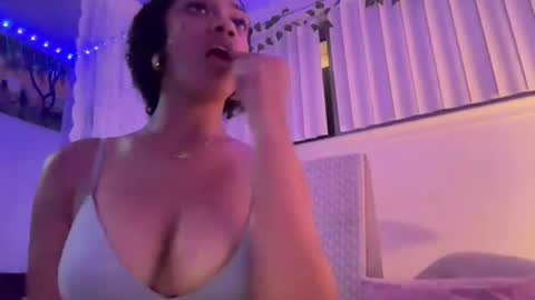 prettyblackgal online show from 7, 8, 2026