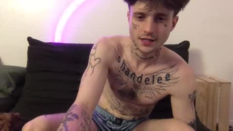 pretty boy online show from 21, 10, 2025