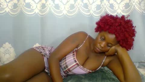 Snapshot of prettydarkskin002 chatting on 2, 6, 2026 SHANIA online show from 2, 6, 2026