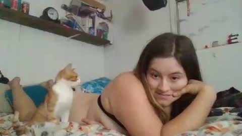 Pretty Estrella online show from 19, 9, 2025