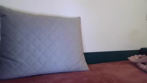 prettyjulliette online show from 11, 11, 2025