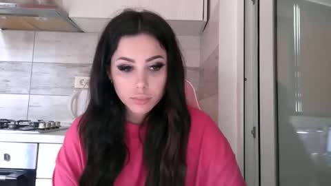 prettyjulliette online show from 22, 5, 2026