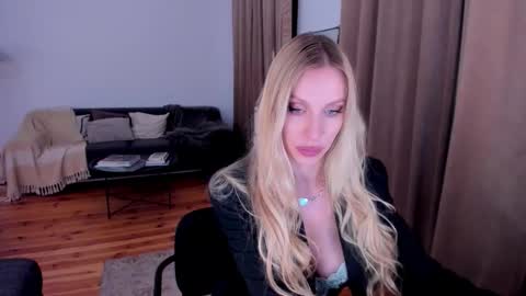 Eva online show from 7, 10, 2025
