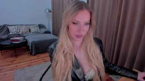 Snapshot of prettyk1ller chatting on 18, 5, 2026 Eva online show from 18, 5, 2026